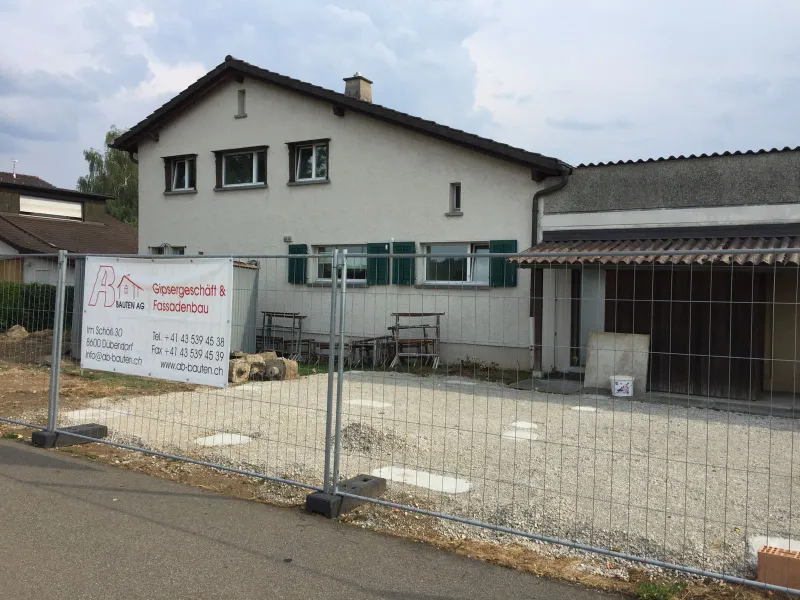 Umbau: Liegenschaft vor Beginn der Arbeiten