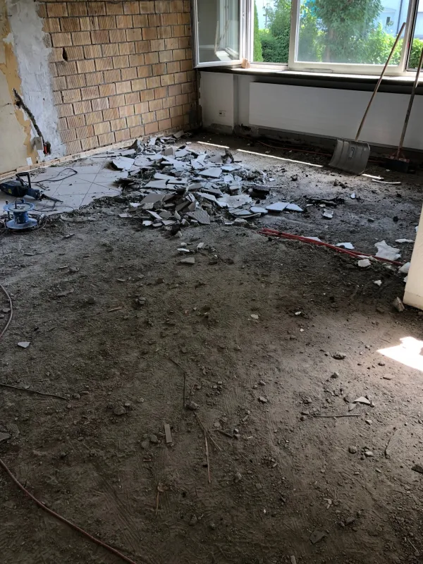 Umbau: Raum nach dem Rückbau